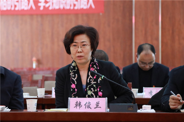 市教委领导带队赴张家口调研教育对口帮扶工作6.jpg