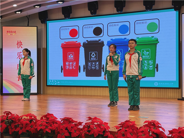市教委举办第十二届北京市中小学生科学建议奖获奖项目交流会4.jpg
